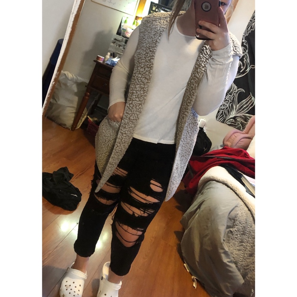 ⚡️3/20⚡️ 🎀Sherpa Vest-Cardigan🎀